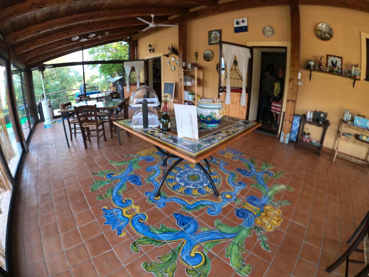 Agriturismo B&B Il Rifugio Di Nino Contursi Terme Exterior foto