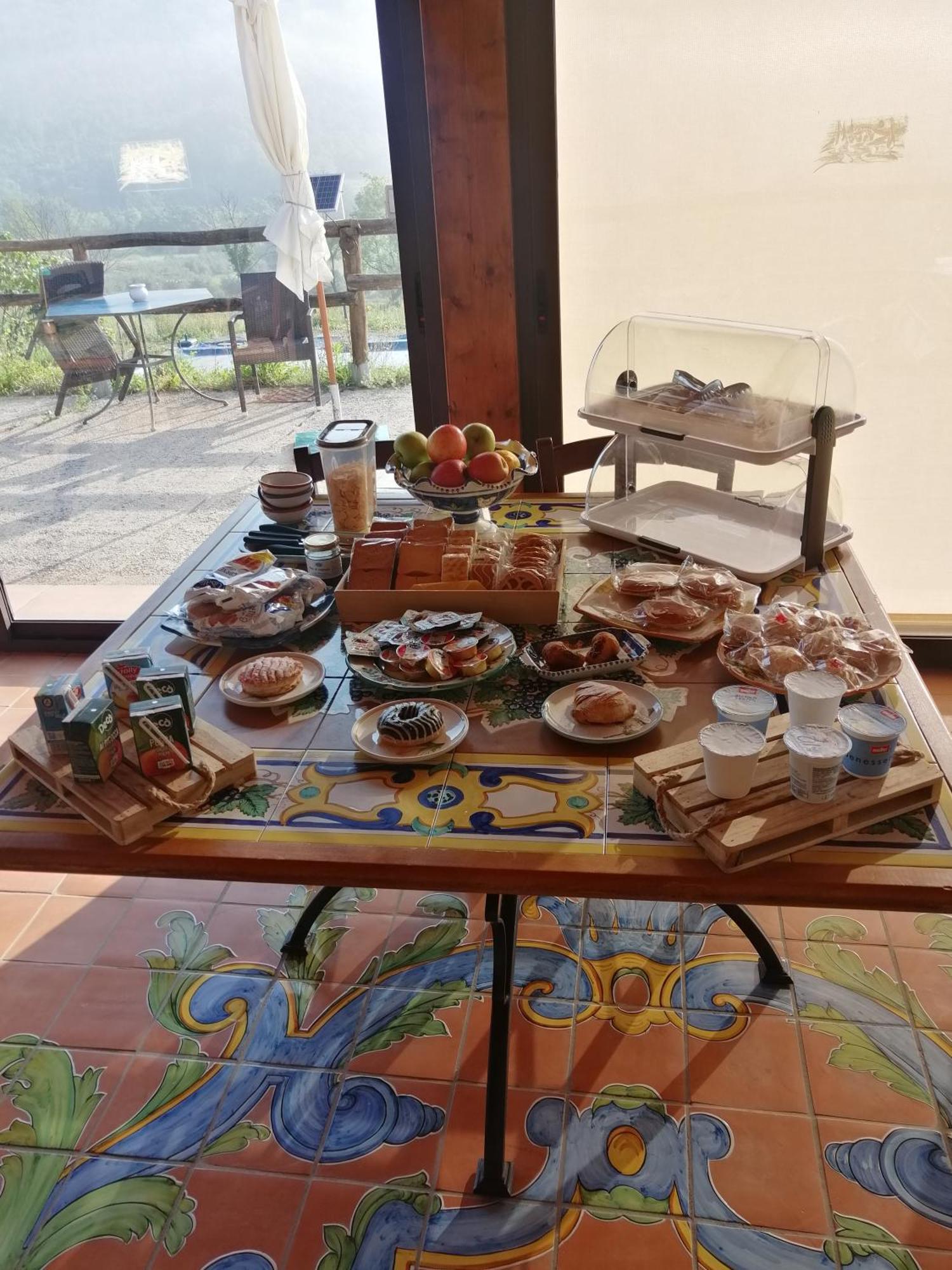 Agriturismo B&B Il Rifugio Di Nino Contursi Terme Exterior foto